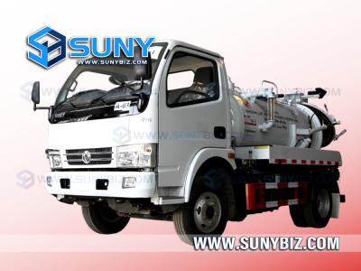 2000 Liter 4X2 RHD Vacuum Sewage Tank Truck